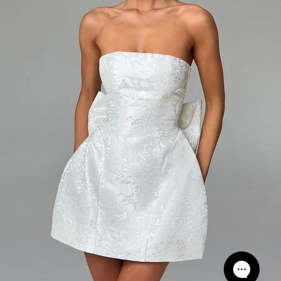 Babyboo Dresses & Skirts - NWT BabyBoo Eleanora Mini Dress in Ivory